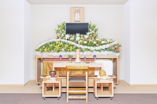 シルバープランの祭壇画像